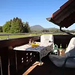 Kehlbauer *